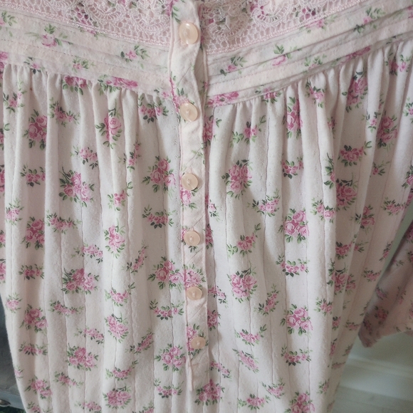 Croft & Barrow Long Sleeve Night Gown (NWOT). M - Picture 4 of 5